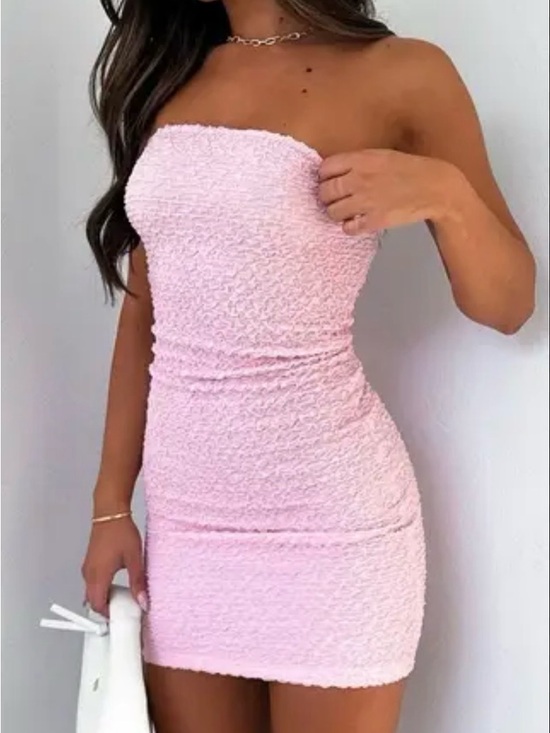 White Fox Boutique Dresses & Skirts - White Fox Boutique Strapless Textured Pink Mini Dress